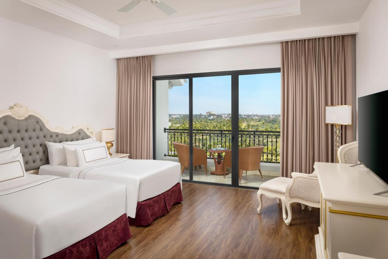 Melia Vinpearl Cua Hoi Beach Resort Cửa Lò Extérieur photo