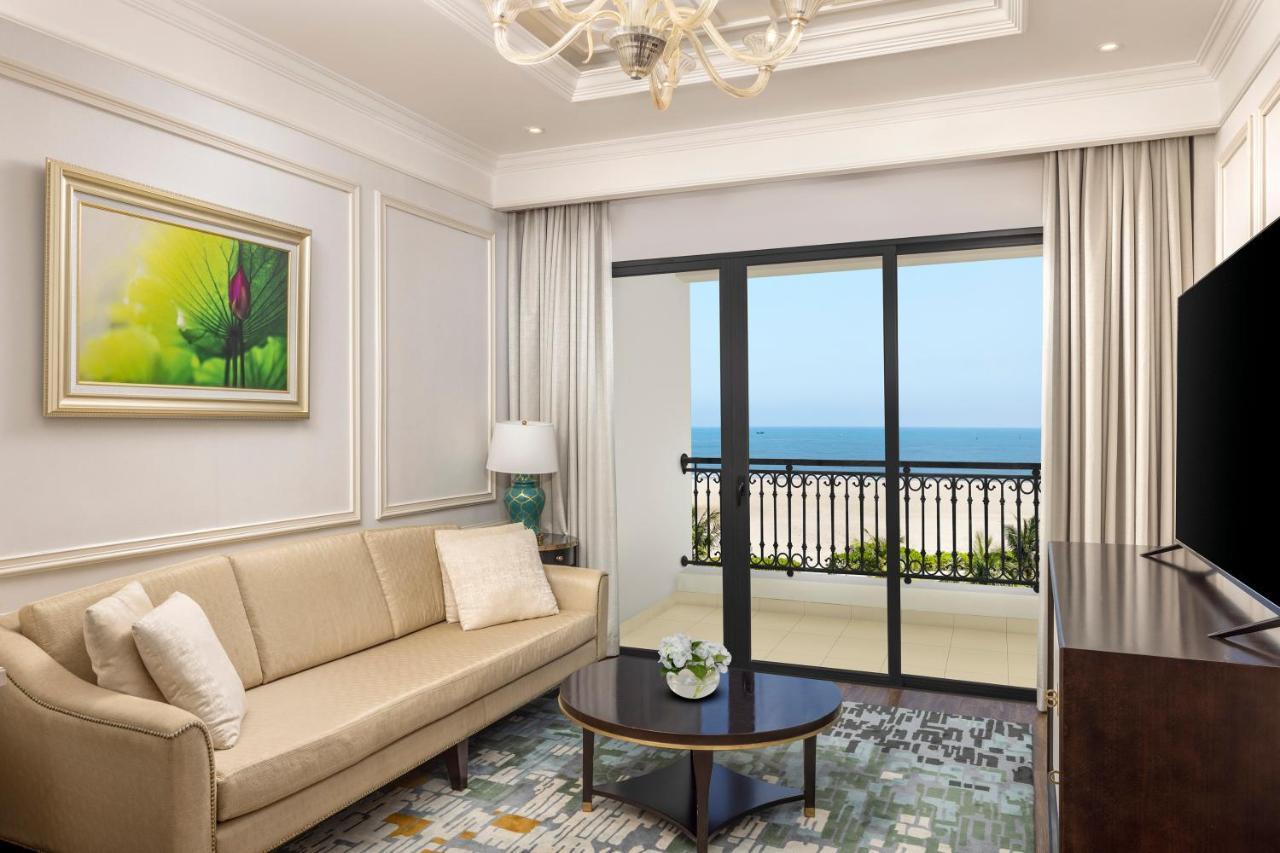 Melia Vinpearl Cua Hoi Beach Resort Cửa Lò Extérieur photo