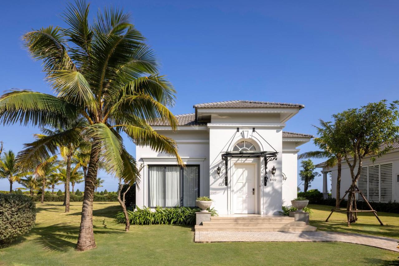 Melia Vinpearl Cua Hoi Beach Resort Cửa Lò Extérieur photo