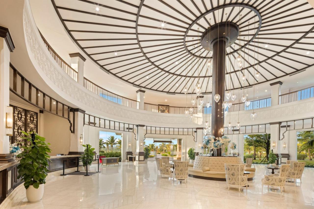Melia Vinpearl Cua Hoi Beach Resort Cửa Lò Extérieur photo