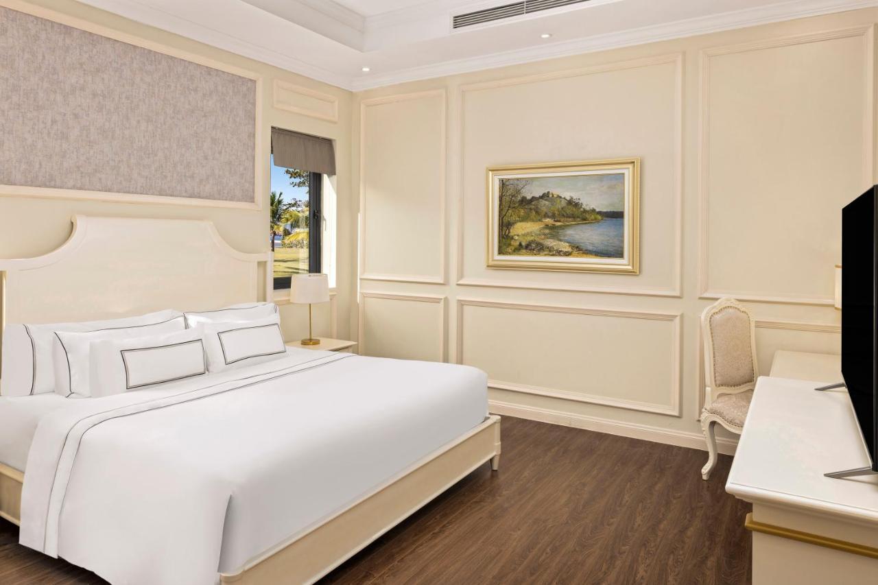 Melia Vinpearl Cua Hoi Beach Resort Cửa Lò Extérieur photo