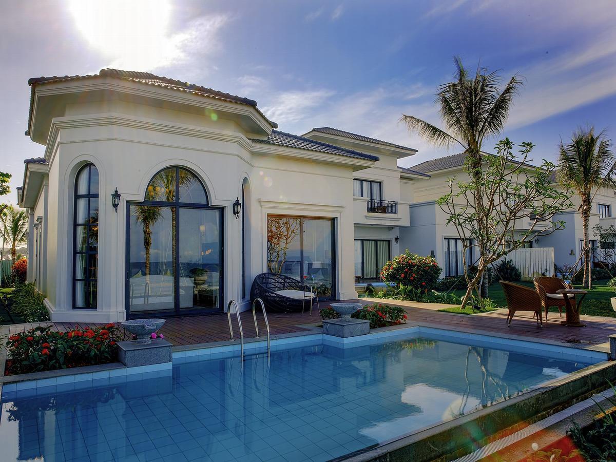 Melia Vinpearl Cua Hoi Beach Resort Cửa Lò Extérieur photo